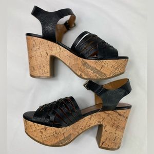 Indigo Rd. Women’s Irbona Weave Peep Toe Ankle Strap Platform Heels Size 7 Black